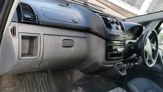 Mercedes Vito 115 cdi 2007 panel van stripping for spares.