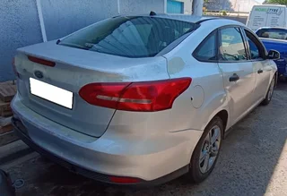 Ford Focus 2017 stripping for spares.
