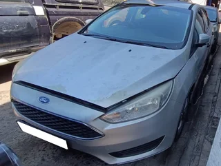 Ford Focus 2017 stripping for spares.