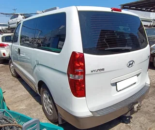 Hyundai H1 2011 stripping for spares.