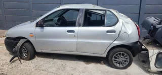 Tata Indica 2013 hatchback stripping for spares.