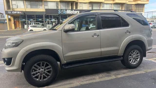 2013 Toyota Fortuner 3.0 D4D 4/2 SUV