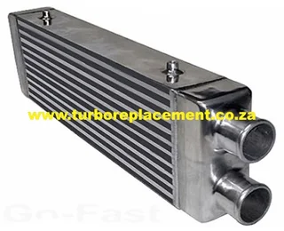 Universal U-Flow intercooler - 550 x 180 x 65 - Turbo Replacement (031-701-1573)