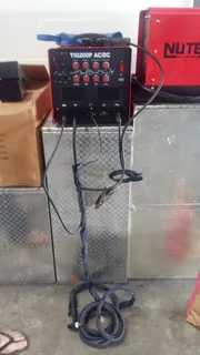 TIG Welder 200P Professional Tig ACDC MMA/TIG Welder.