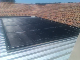 Affordable solar pool heating. DIY.