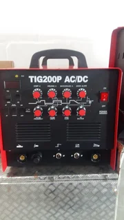 TIG Welder AC/DC 200P Professional Tig ACDC MMA/TIG Welder.