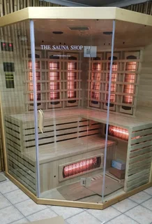 Infrared Sauna Deluxe-3P-Corner.