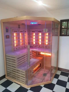 Infrared Sauna Deluxe-3P-Corner.