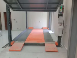 4 Post Car Parking/Storage Lift – Limited stock.