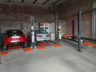 4 Post Car Parking/Storage Lift – Limited stock.