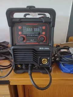 IGBT INVERTER/MIG/CUT/MMA/Lift-TIG Multipurpose Inverter WelderMIG 200L.