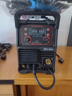 IGBT INVERTER/MIG/CUT/MMA/Lift-TIG Multipurpose Inverter WelderMIG 200L.