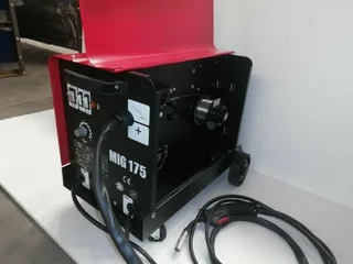 MIG 175 (GAS/NO GAS) DUAL Welder. HUGE SALE!