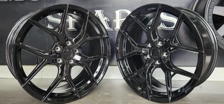19 Inch Gt220 Sport 5 X112 Pcd Mags For Sale !!