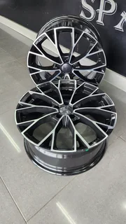 17 inch AV 70 5 100 mags for sale !!