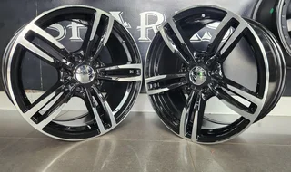 17 inch GT 270 black and silver mags for sale !!