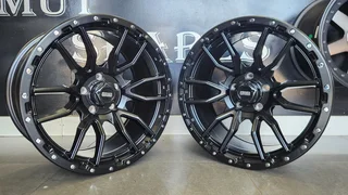 18 inch SH6098 mags to Fit Amarok !!