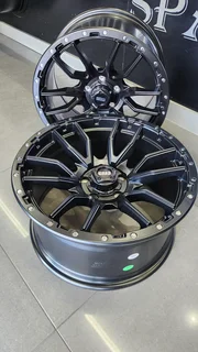 17 inch SH6098 mags to Fit Amarok !!