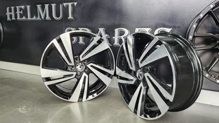 AV81 5 100 18 inch mags for sale !!