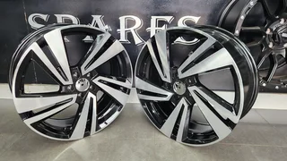 AV81 5 100 18 inch mags for sale !!