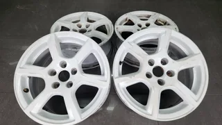 Polo Vivo / Blue motion 15 inch mags for sale!!