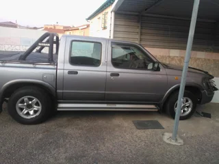 We buy : ACCIDENT DAMAGED / NON-RUNNERS / USED / CODED