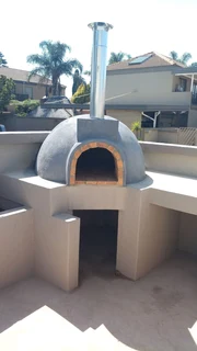 WOOD BURNING PIZZA OVENS