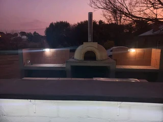 ITALIAN PIZZA OVEN