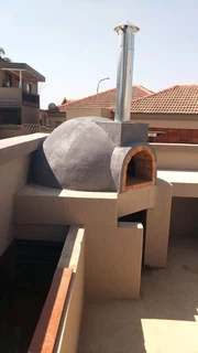 WOOD BURNING PIZZA OVENS