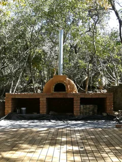 PIZZA OVENS WOOD BURNING
