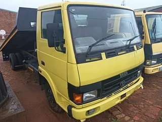 5xTata 813 4 ton rollbacks.