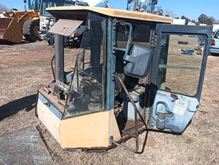 2x Komatsu cabs for sale