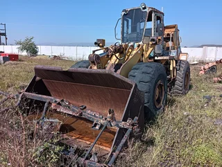 2007 Komatsu WA420 FEL(Broken rear diff)