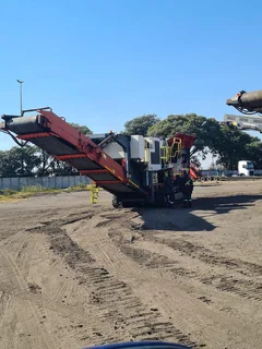 2012 QJ341i Sandvik jaw crusher