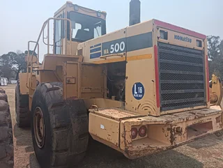 2007 Komatsu WA500 stripping for spares