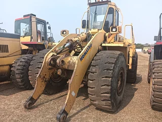 2007 Komatsu WA500 stripping for spares