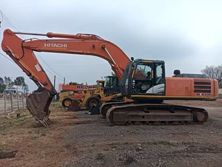2016 Hitachi ZX330LL-SG 30 ton excavator
