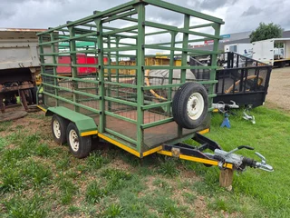 Cattle double axle car trailer