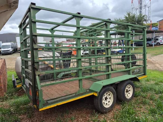 Cattle double axle car trailer
