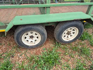 Cattle double axle car trailer