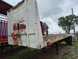 8m single axle trailer (Driving school trailer)