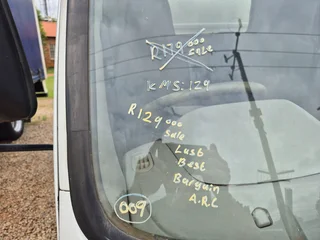 2009 Toyota Hino 4093 box body truck