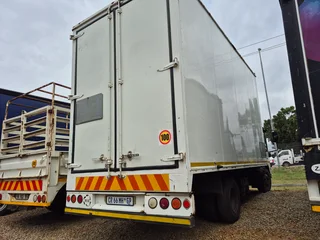 2013 Isuzu NPR400 with box body truck