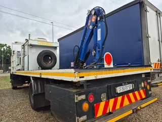 2012 Isuzu FTR700 crew cab crane and dropside body truck