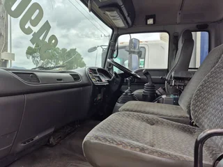 2012 Isuzu FTR700 crew cab crane and dropside body truck