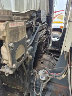 2014 Fuso FN25-270 double diff fridge truck 6x4(16 ton)