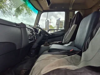 2014 Fuso FN25-270 double diff fridge truck 6x4(16 ton)