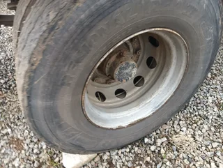 Henred 7m Flatdeck draw bar trailer