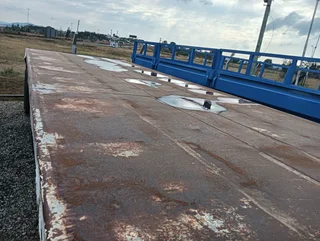 Henred 7m Flatdeck draw bar trailer