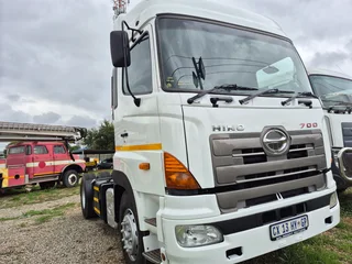 2014 Toyota Hino 2038 single diff truck 4x2.